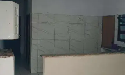 Casa com 2 quartos à venda no Jardim Tarumãs, Caraguatatuba  por R$ 190.000
