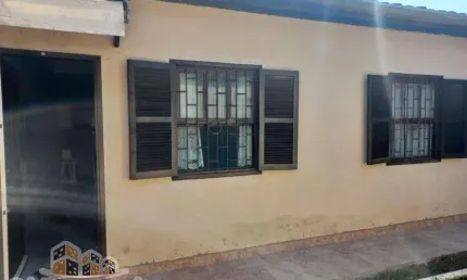 Casa em condomínio fechado com 1 quarto à venda na praia das palmeiras, caraguatatuba  por r$ 300.000