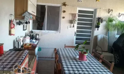 Casa com 2 quartos à venda no pegorelli, caraguatatuba  por r$ 200.000