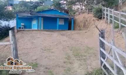 Casa com 2 quartos à venda no Bairro Alto, Natividade da Serra  por R$ 150.000
