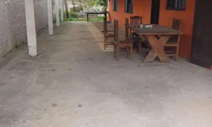Casa com 2 quartos à venda no pegorelli, caraguatatuba  por r$ 300.000