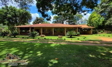 Casa com 9 quartos à venda na Zona Rural, São Luiz do Paraitinga  por R$ 2.300.000