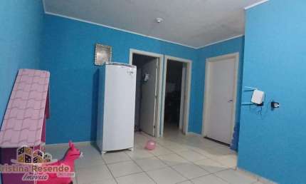 Casa com 2 quartos à venda no Travessão, Caraguatatuba  por R$ 250.000