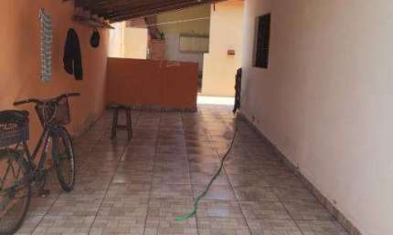 Casa com 3 quartos à venda no Indaiá, Caraguatatuba  por R$ 700.000