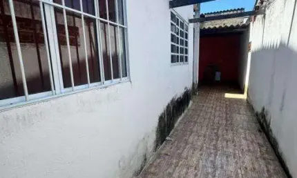 Casa com 2 quartos à venda no Jardim Tarumãs, Caraguatatuba , 150 m2 por R$ 230.000
