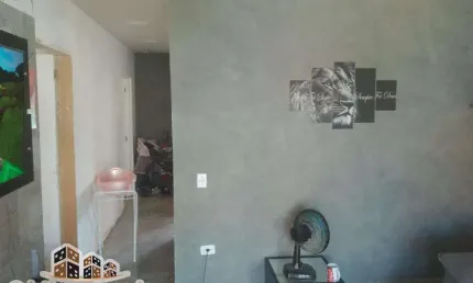 Casa com 3 quartos à venda no pegorelli, caraguatatuba  por r$ 270.000