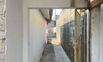 Casa com 2 quartos à venda no Travessão, Caraguatatuba , 250 m2 por R$ 260.000