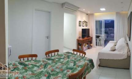 Apartamento com 2 quartos à venda no Indaiá, Caraguatatuba  por R$ 690.000