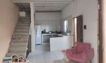 Casa com 2 quartos à venda no Perequê Mirim, Caraguatatuba  por R$ 230.000