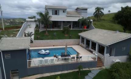 Linda - Casa Condomínio - Portal de Igaratá SP - Permuta