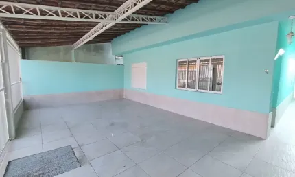 Casa com edícula - permuta por apartamento ou casa zona leste