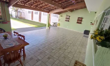 Casa com 2 quartos à venda no Jardim Castanheira, São José dos Campos 