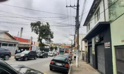 Casa comercial com 4 salas à venda na Avenida Carlos Liviero, 957, Vila Liviero, São Paulo