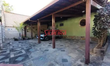 Casa com 2 quartos à venda no Planalto, Belo Horizonte  por R$ 289.000