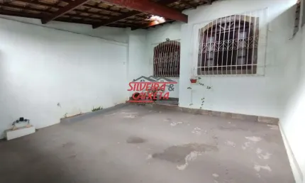 Casa com 2 quartos à venda no Heliópolis, Belo Horizonte  por R$ 535.000