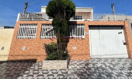 Casa com 3 quartos à venda na Rua José Arcione Roberto Batista, 114, Uberaba, Curitiba