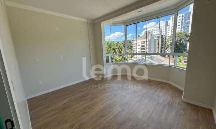 Apartamento com 1 quarto para alugar na Vila Nova, Blumenau , 45 m2 por R$ 1.950