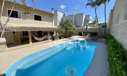 Casa em condomínio fechado com 3 quartos à venda no Itoupava Central, Blumenau , 222 m2 por R$ 1.600.000