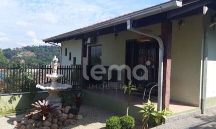 Casa com 4 quartos à venda no Itoupava Norte, Blumenau , 310 m2 por R$ 1.800.000