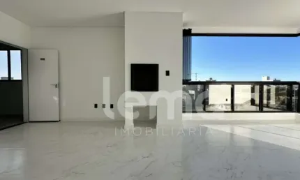 Apartamento com 3 quartos à venda no Itacolomi, Balneário Piçarras , 79 m2 por R$ 617.000