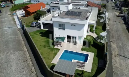 Casa com 5 quartos à venda no Vorstadt, Blumenau , 411 m2 por R$ 2.580.000