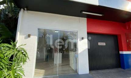 Sala comercial com 1 sala para alugar em Água Verde, Blumenau , 30 m2 por R$ 3.000