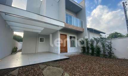 Casa com 3 quartos à venda no Tapajós, Indaial , 124 m2 por R$ 650.000