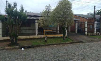 Casa com 3 quartos para alugar na Rua Pottenstein, Feitoria, São Leopoldo