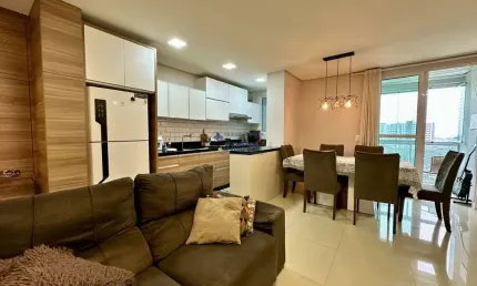 Apartamento com 2 dormitorios sendo 1 suite e 1 vaga de garagem em Itajai no bairro Sao Joao