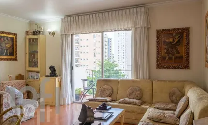 Apartamento com 3 quartos à venda na Rua Inhambú, 532, Moema, São Paulo por R$ 1.328.000