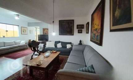 Casa com 3 quartos à venda na Rua Professor Henrique Neves Lefevre, 699, Campo Belo, São Paulo por R$ 2.000.200