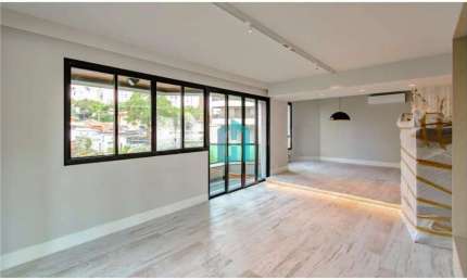 Apartamento com 4 quartos à venda na Rua Inhambú, 390, Vila Uberabinha, São Paulo por R$ 2.500.000