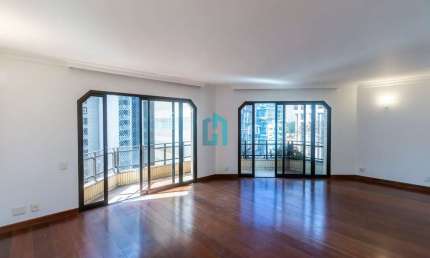Apartamento com 3 quartos para alugar na Rua Oscar Pereira da Silva, 73, Itaim Bibi, São Paulo por R$ 15.700