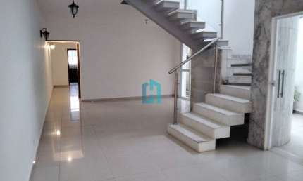 Casa com 3 quartos à venda na Avenida Piassanguaba, 1762, Planalto Paulista, São Paulo por R$ 3.198.000