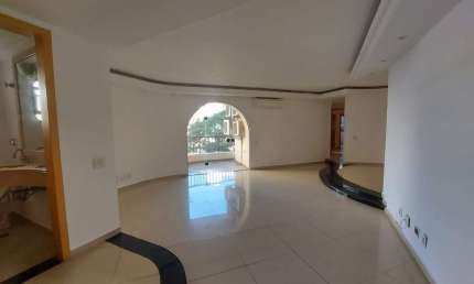 Apartamento com 4 quartos para alugar na Avenida Jurucê, 185, Moema, São Paulo por R$ 10.000