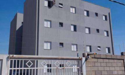 Apartamento com 2 Dormitórios e 1 Vaga de Garagem à Venda, Próximo aos Talhados!