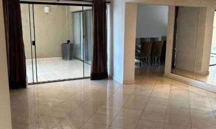 Edifício Salvagio - Apartamento à Venda em Bauru, com 3 suítes e 3 vagas de garagem !!