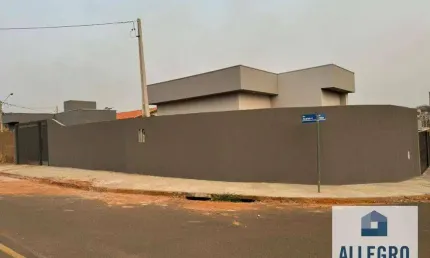 Casa à venda no Res Menezes III, com 3 dormitórios e 2 vagas de garagem !!