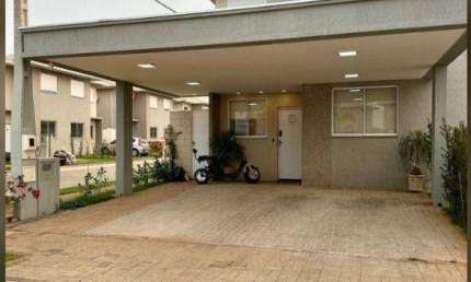 Casa no Parque Lombardia com 3 dormitórios e 2 vagas de garagem / Próximo aos Damhas !!