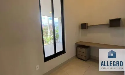 Casa à venda no Maria Júlia com 3 suítes e 2 vagas de garagem / Próximo ao Compre Mix !