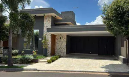 Casa à venda no Alta Vista com 3 suítes e 2 vagas de garagem / Próximo a Rod Pres. João Gourlart