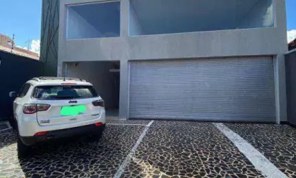 Oportunidade Salão comercial no Bairro Boa Vista / Próximo a Santa Casa