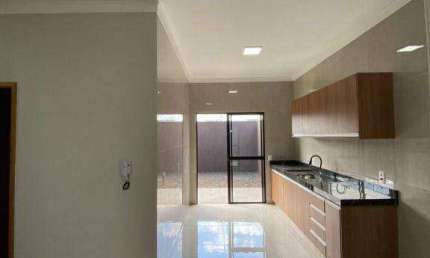 Casa à venda no SetSul II com 3 dormitórios e 2 vagas de garagem / Próximo a Leroy Merlin