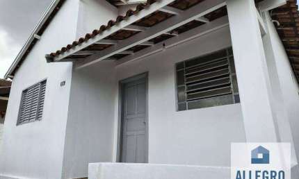 Aluga-se na Vila Santa Catarina com 2 Dormitórios e 2 vagas de garagem / Próximo a Av. Potirendaba