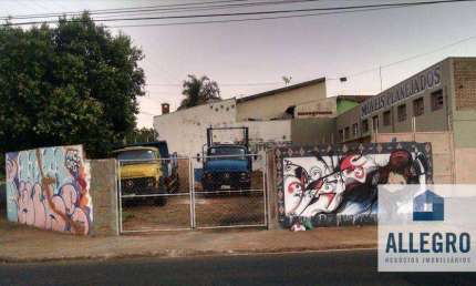 Área Comercial para Locação com 250m² / Próximo à BR 153, Vila Flora e São Deocleciano