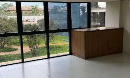 Aluga-se no– Georgia Business Park - Setor Ásia com 46m² / Próximo ao Iguatemi