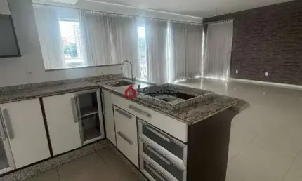 Encantador apartamento semi mobiliado com três quartos no bairro São Luiz!!