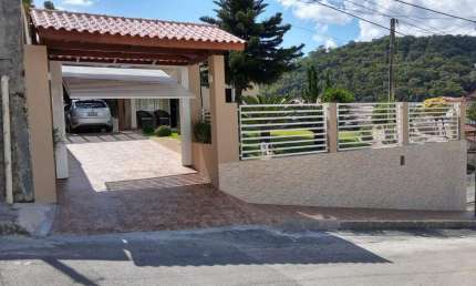 Casa de Alvenaria à venda em Limeira Baixa - Brusque/SC