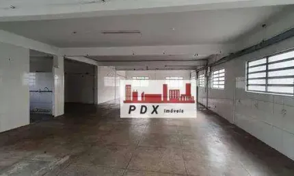 Predio com 3 pavimentos próximo ao início da rodovia dos imigrantes