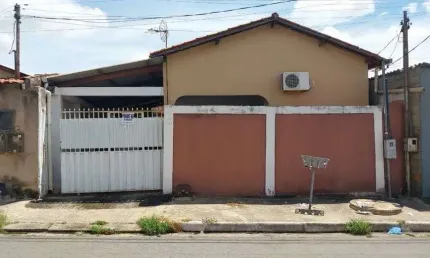 Casa Bairro Novo Paraiso 6 minutos do Shopping Pantanal